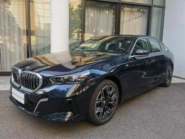 BMW 5 Series 530Li Luxury