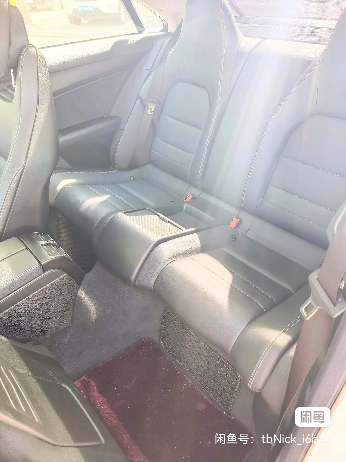 Mercedes-Benz E260 Coupe - interior