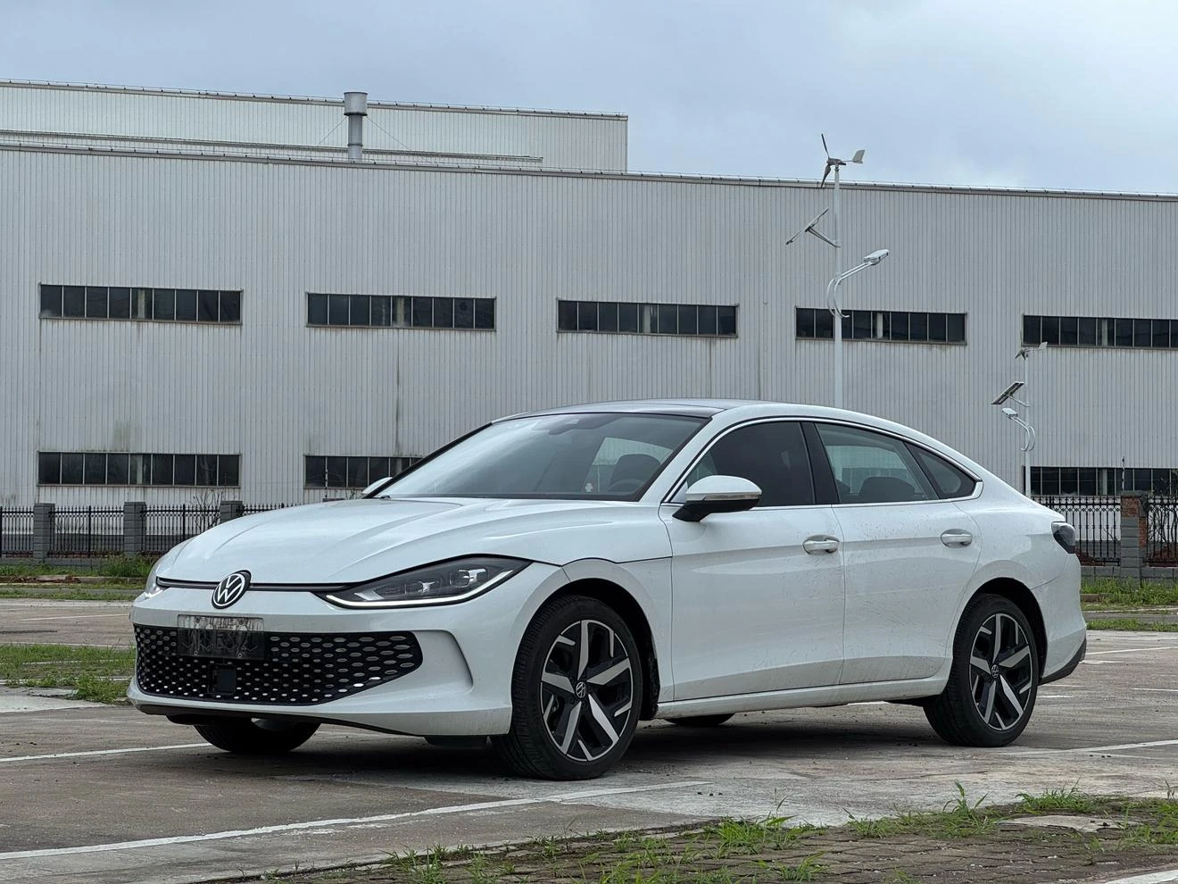 Volkswagen Lamando L 280TSI DSG Spicy Edition