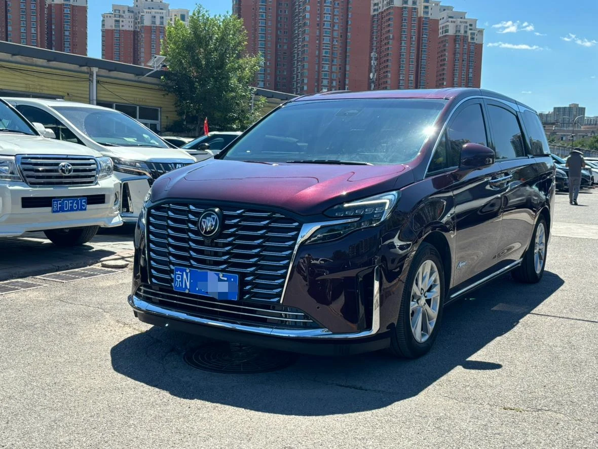 Buick GL8 Avenir 2.0T 7-Seat Family Edition