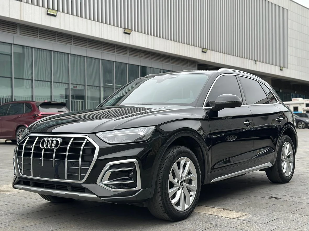 Audi Q5L 40 TFSI Luxury Dynamic