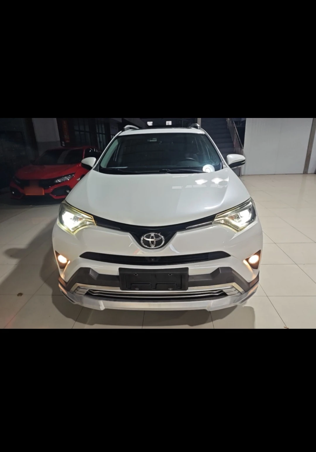 Toyota RAV4 2.5L AWD (Elite Trim) - exterior