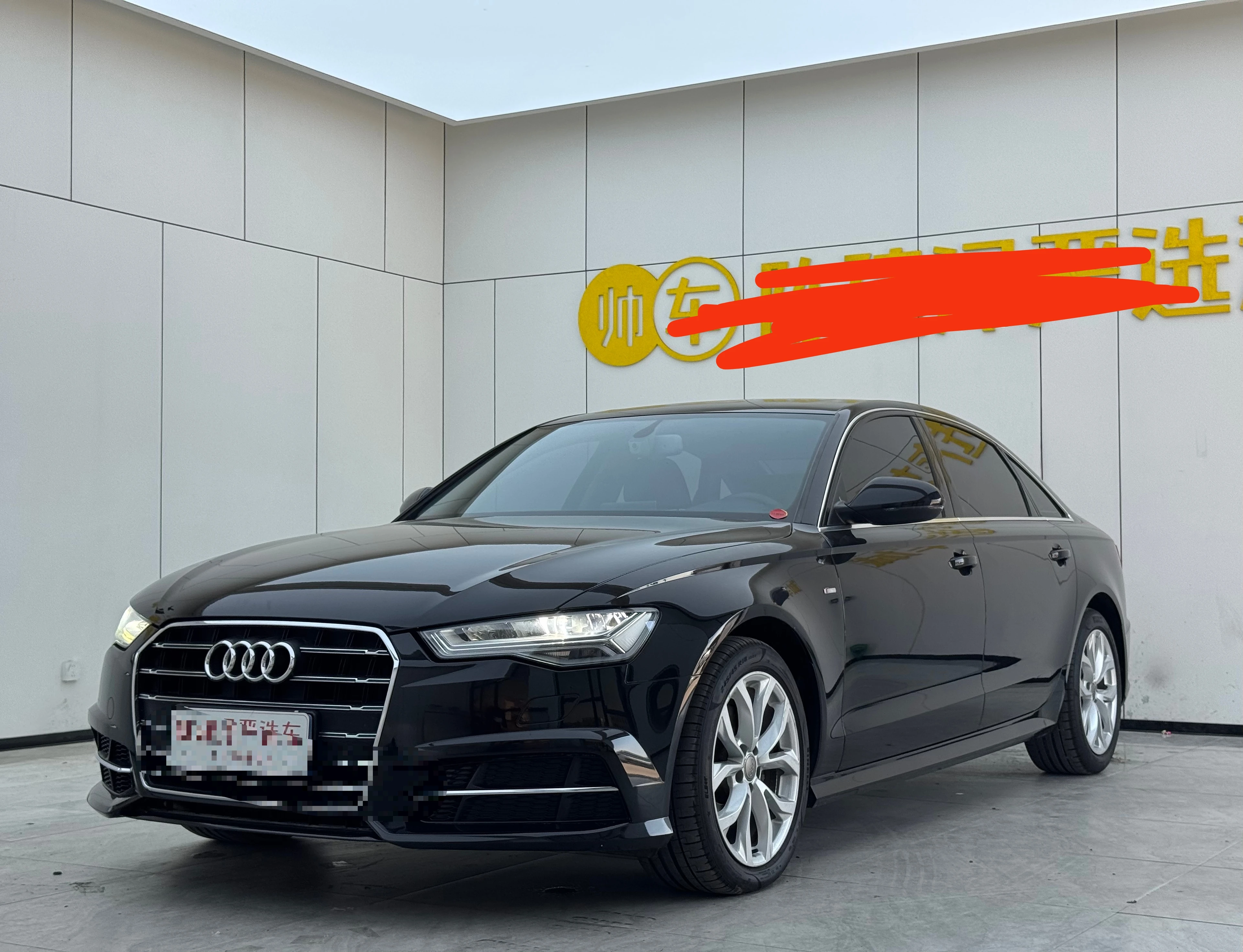 Audi A6 35 TFSI Prestige - exterior