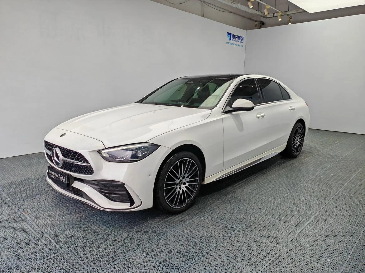 Mercedes-Benz C-class 260 L Sport - exterior