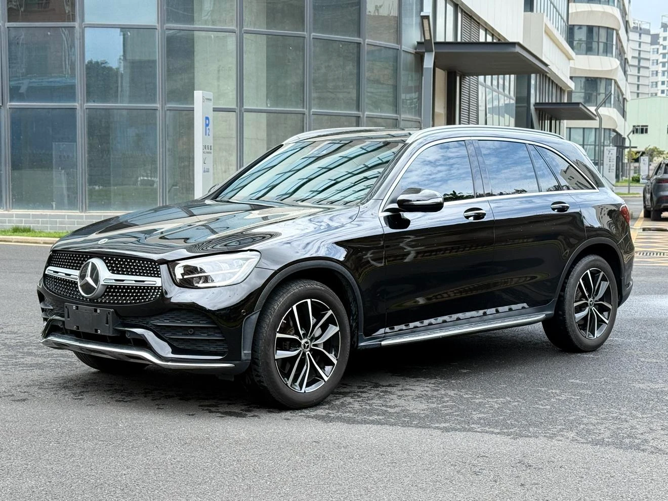 Mercedes-Benz GLC-class 300 L 4MATIC Dynamic Edition
