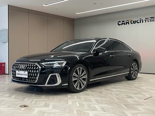 Audi A8L 45 TFSI Luxury Trim