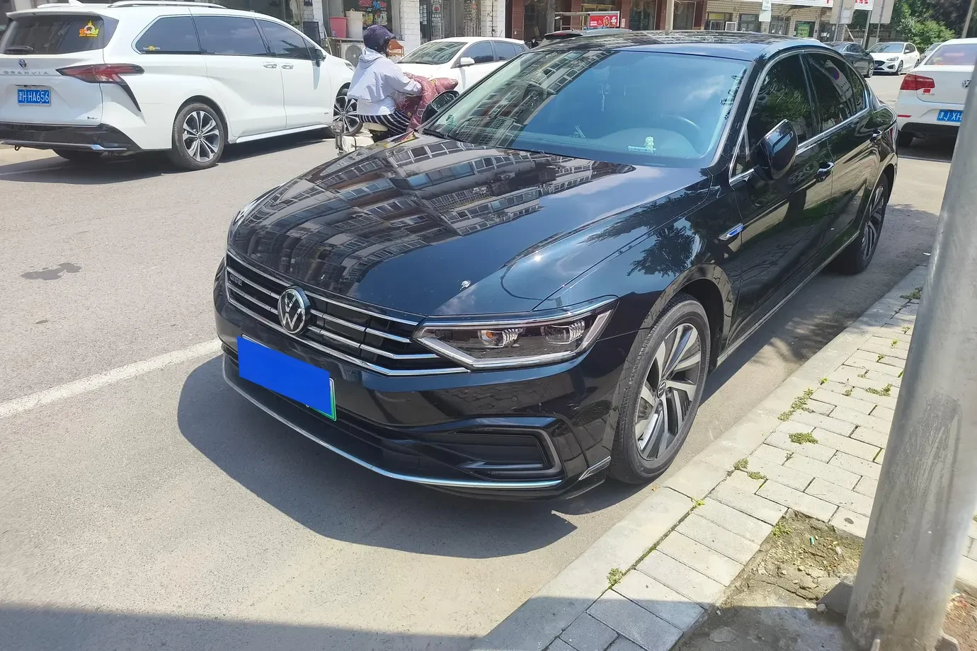 Volkswagen Magotan PHEV Luxury Edition