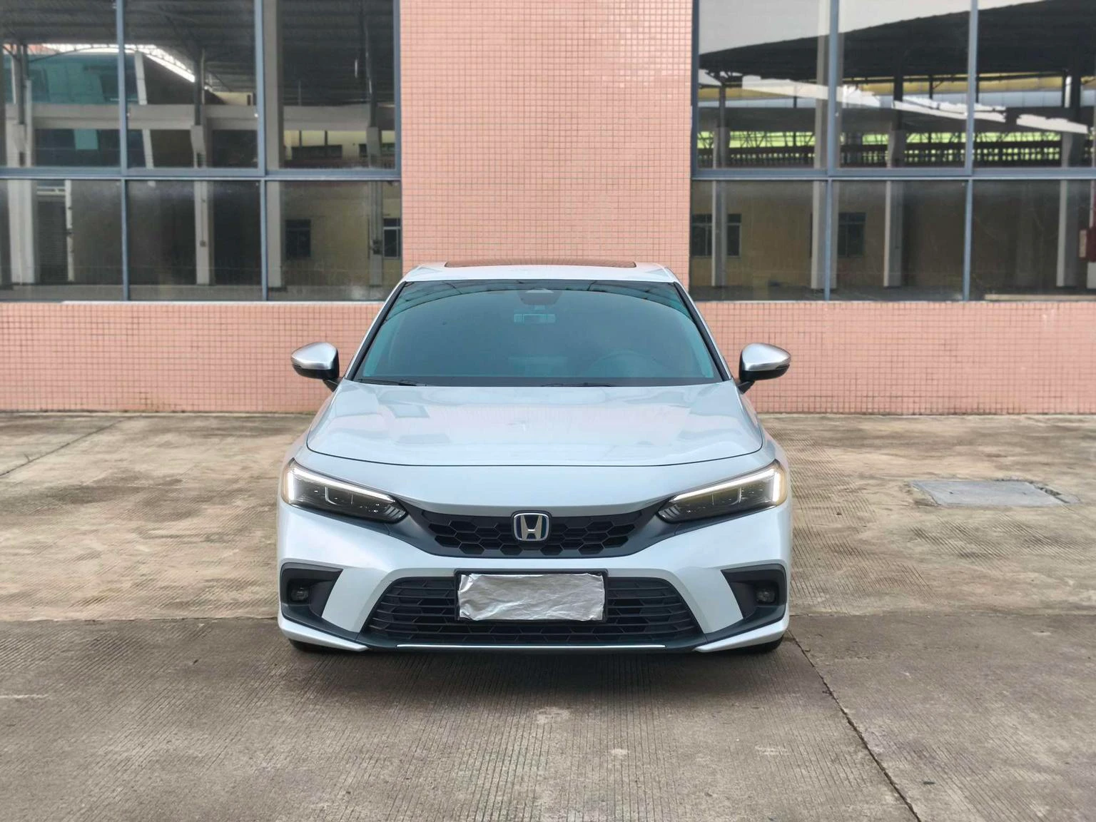 Honda Civic Hatchback 2.0L e:HEV Extreme Shine Edition - exterior