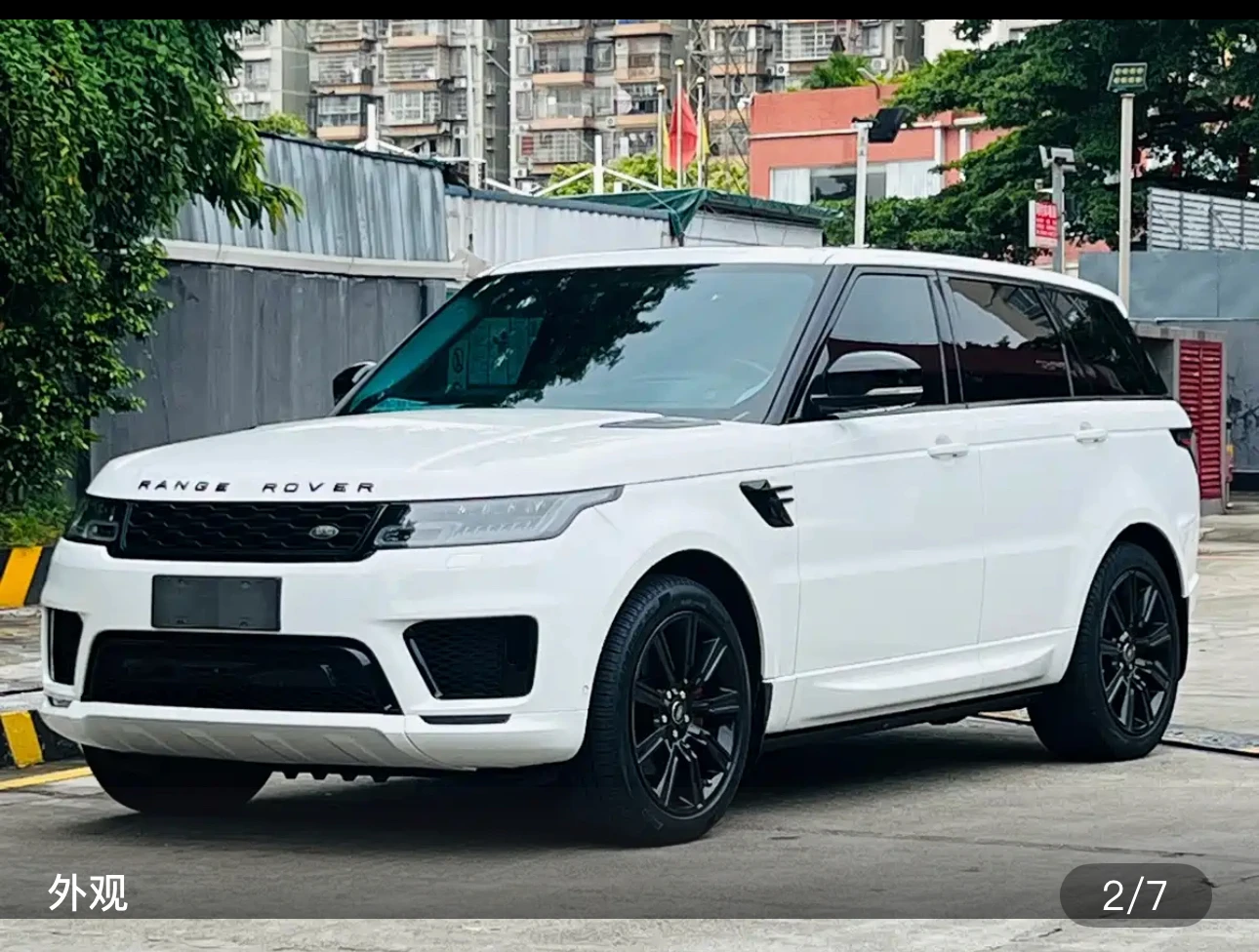 Land Rover Range Sport L6 Black Edition - exterior