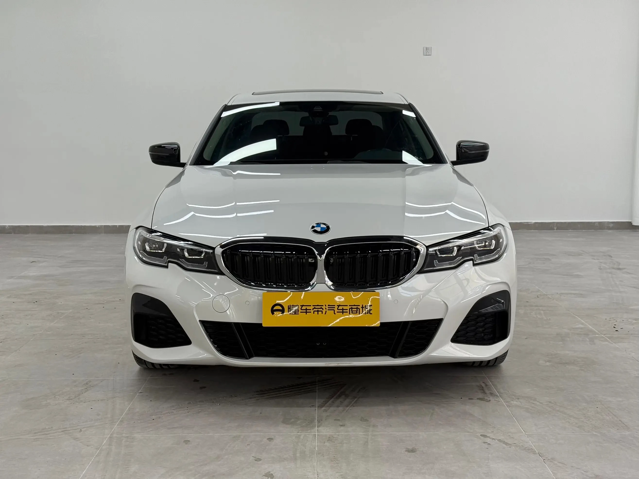 BMW 3 Series 325Li M Sport Edition - exterior