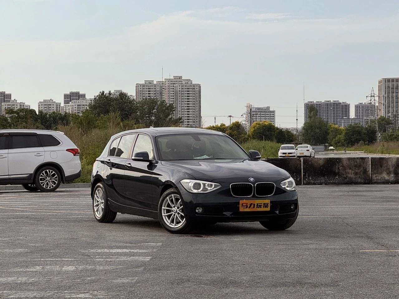 BMW 1 Series 118i - exterior